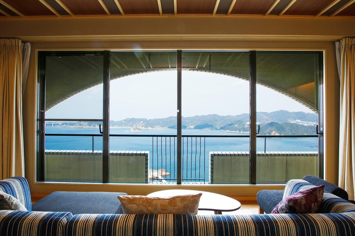 Plaza Awajishima Hotel Minamiawaji Exterior photo