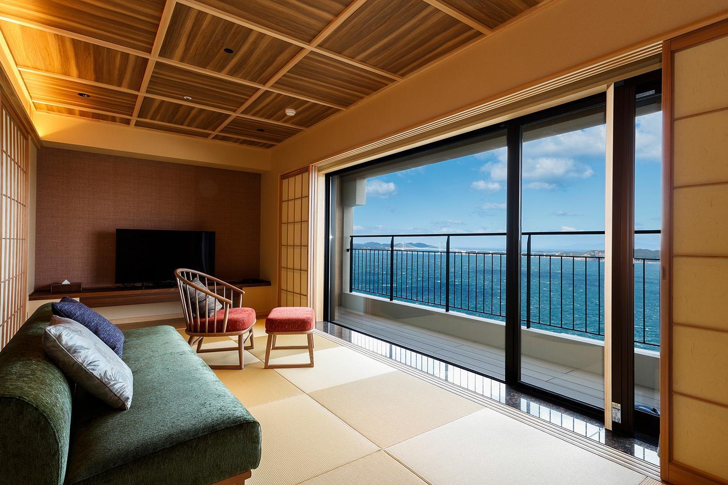 Plaza Awajishima Hotel Minamiawaji Exterior photo